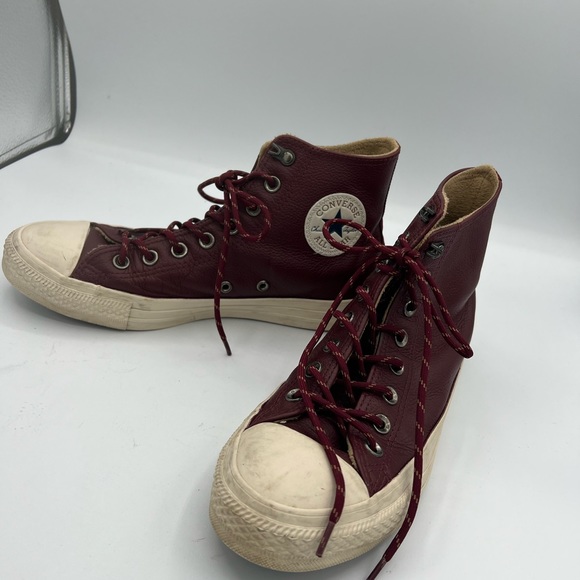 Size 7 - Converse Chuck Taylor All Star High Dark Burgundy - 162384C. - Picture 2 of 9